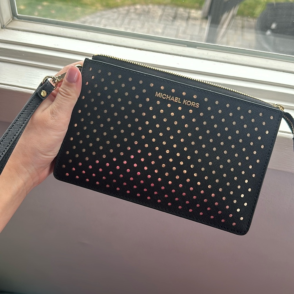Michael Kors Wristlet